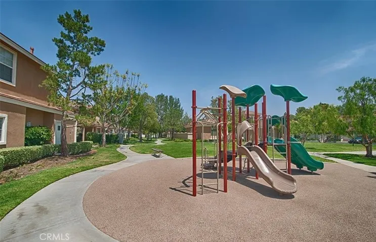 825 S Taos Way, Anaheim Hills, California 92808