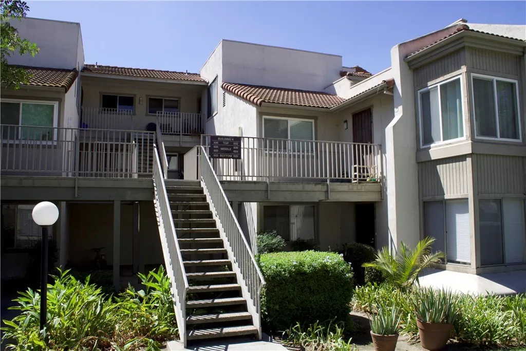 826 Cinnamon, Duarte, California 91010 home-pic-0