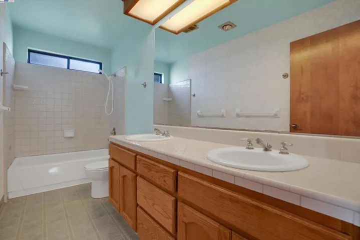 Bathroom 3
