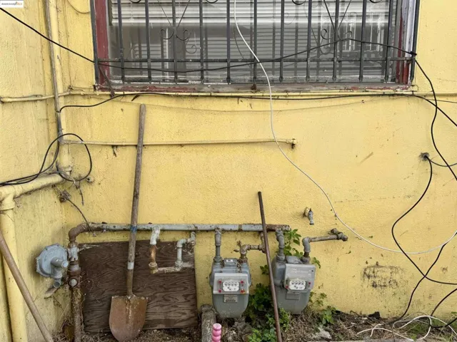 Exterior view of gas meter