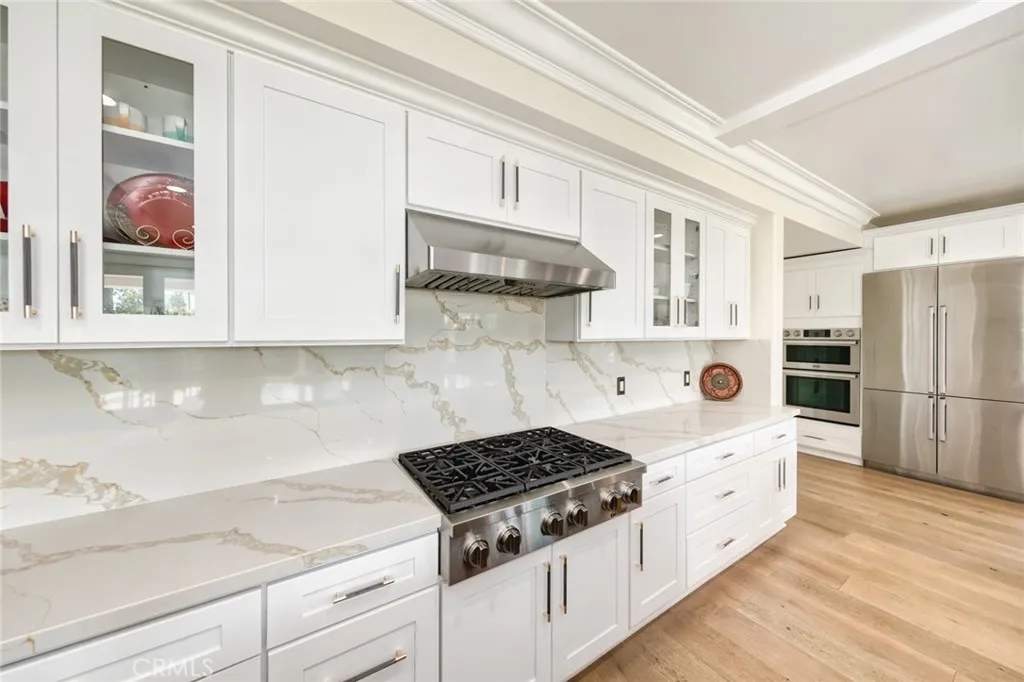 15816 La Pena, La Mirada, California 90638 home-pic-13