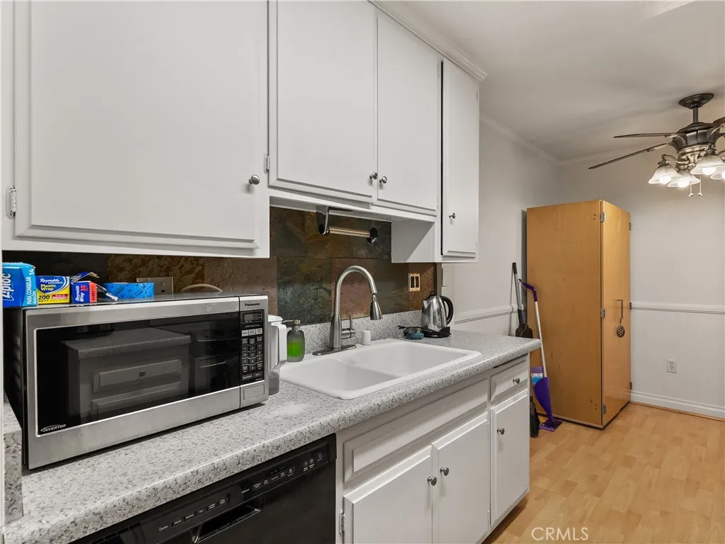 1030 W Macarthur 93, Santa Ana, California 92707 home-pic-11