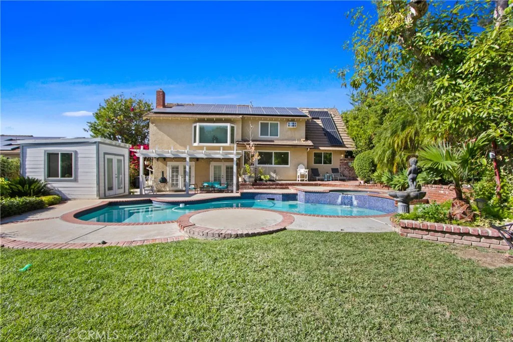 7332 E Grovewood, Orange, California 92869 home-pic-17