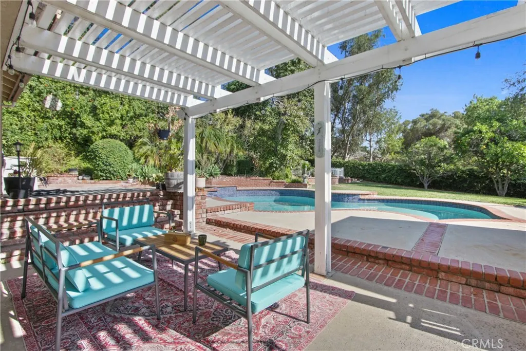 7332 E Grovewood, Orange, California 92869 home-pic-0