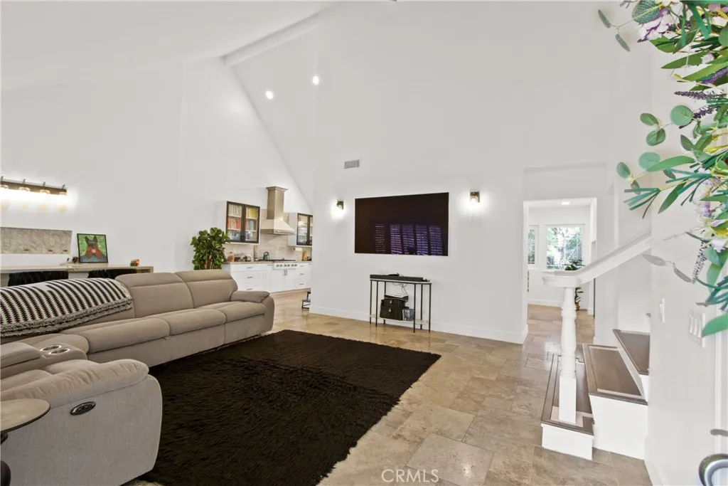 7332 E Grovewood, Orange, California 92869 home-pic-3