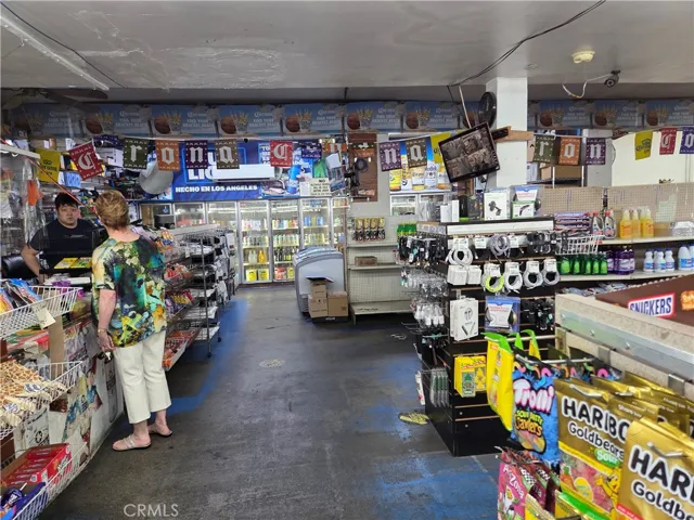 4211 E Olympic Boulevard, Los Angeles, California 90023