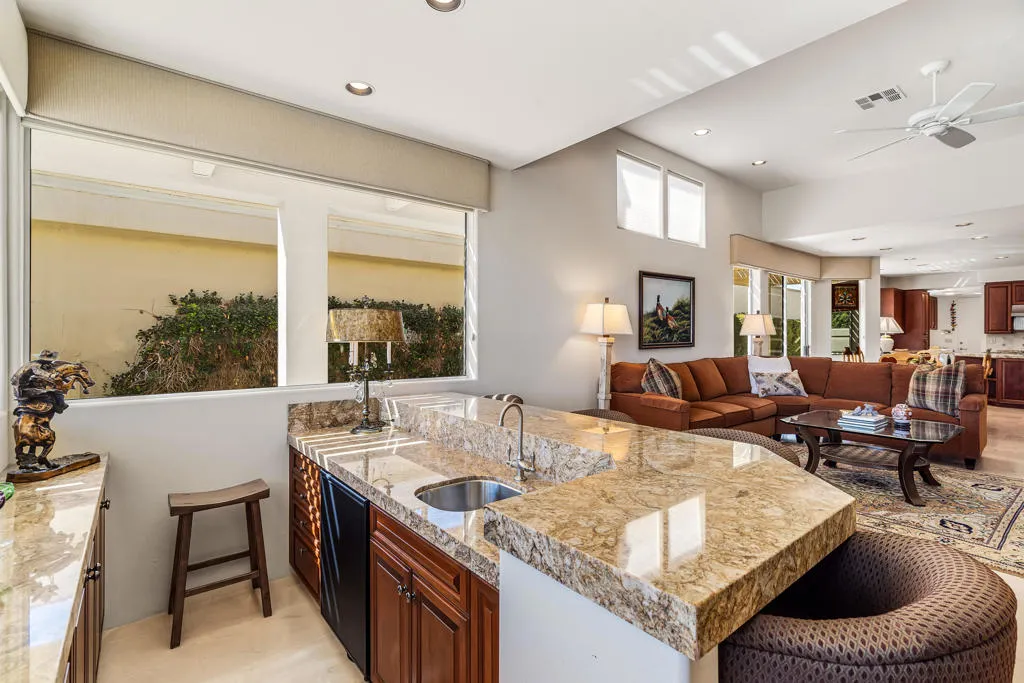 75487 Camino De Paco, Indian Wells, California 92210 home-pic-17