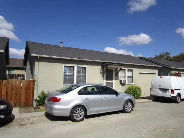 16 Hodel Court, Hollister, California 95023