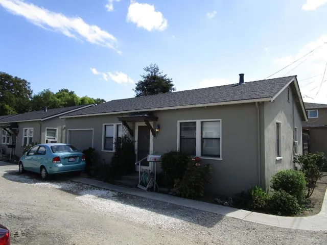 16 Hodel Court, Hollister, California 95023