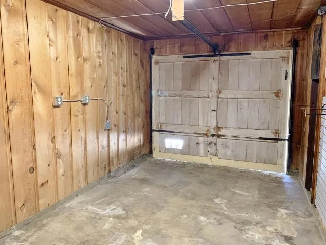 16 Hodel Court, Hollister, California 95023