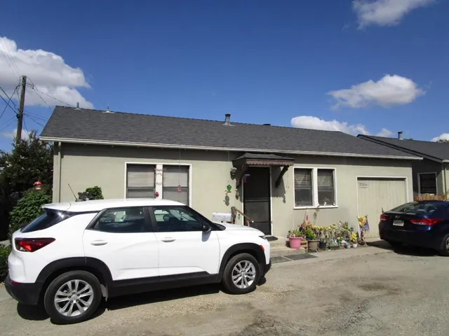 16 Hodel Court, Hollister, California 95023