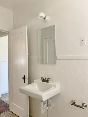 16 Hodel Court, Hollister, California 95023