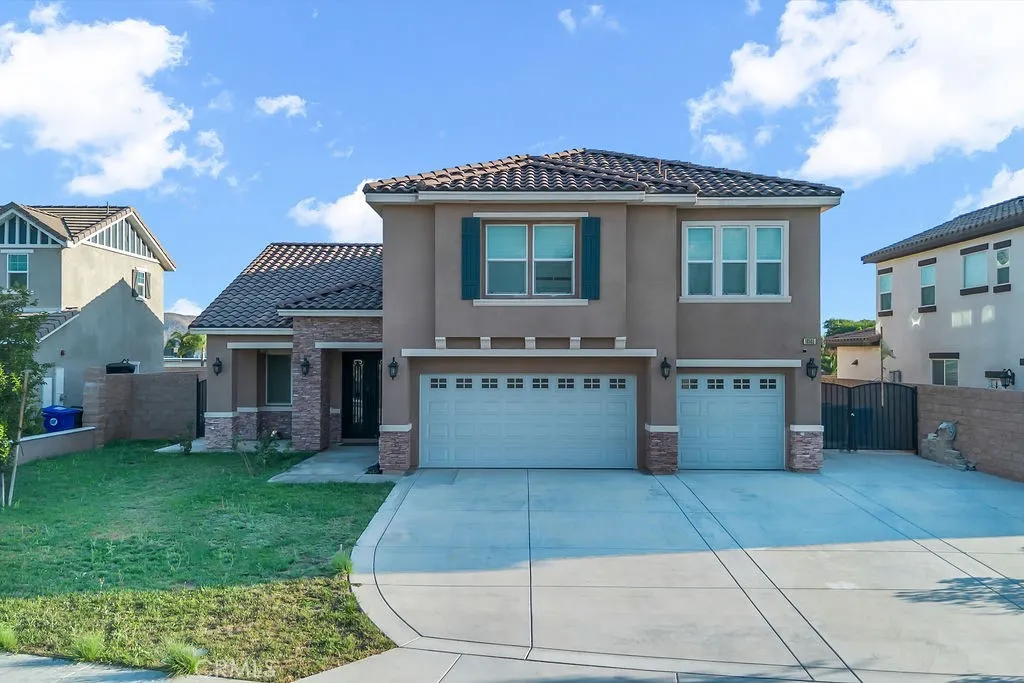 16565 W London, Fontana, California 92335 home-pic-0
