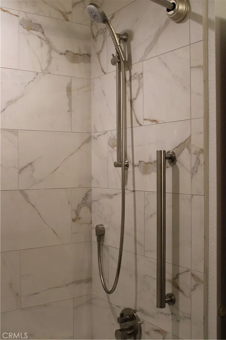 8565 Colusa Circle 906c, Huntington Beach, California 92649 home-pic-20