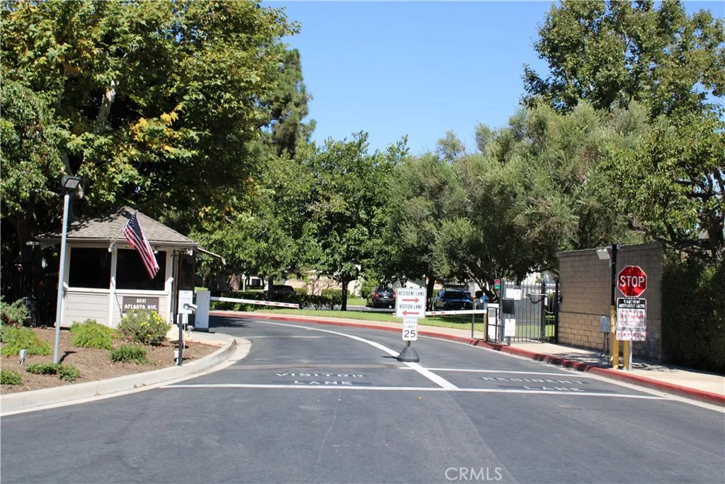 8565 Colusa Circle 906c, Huntington Beach, California 92649 home-pic-37