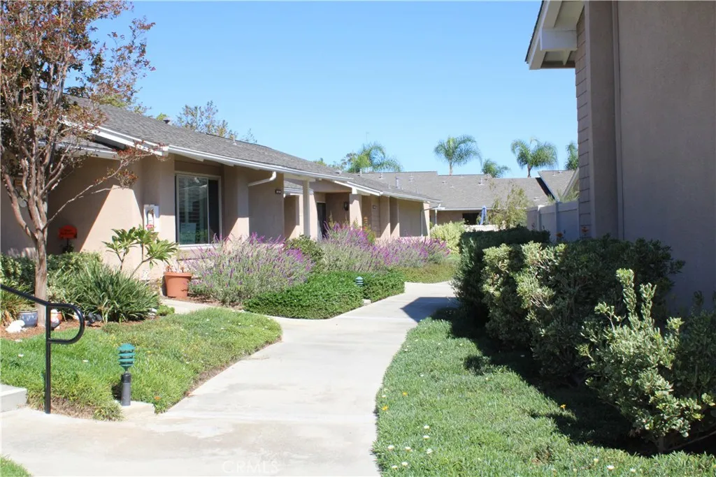 8565 Colusa Circle 906c, Huntington Beach, California 92649 home-pic-33