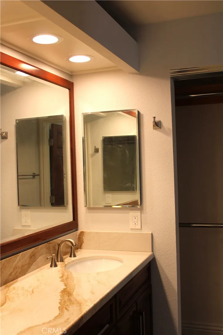 8565 Colusa Circle 906c, Huntington Beach, California 92649 home-pic-25