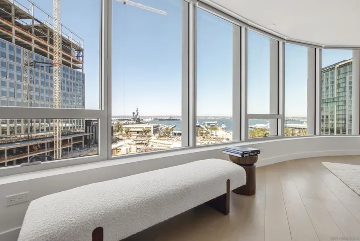 888 W E Street 902, San Diego, California 92101