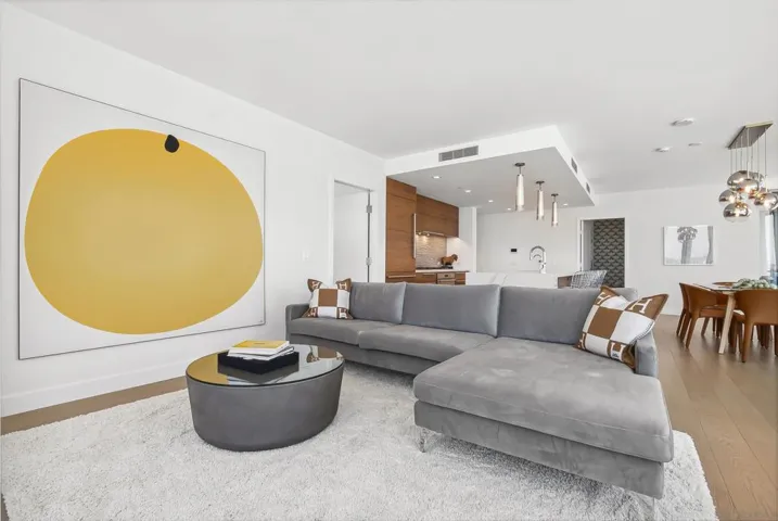 888 W E Street 902, San Diego, California 92101