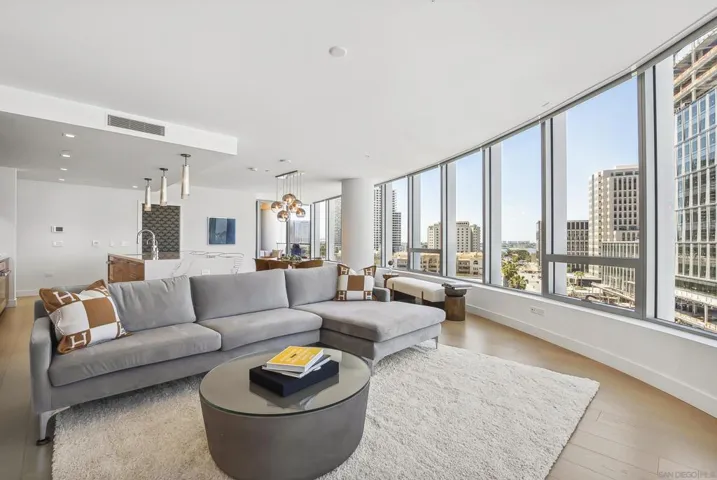 888 W E Street 902, San Diego, California 92101