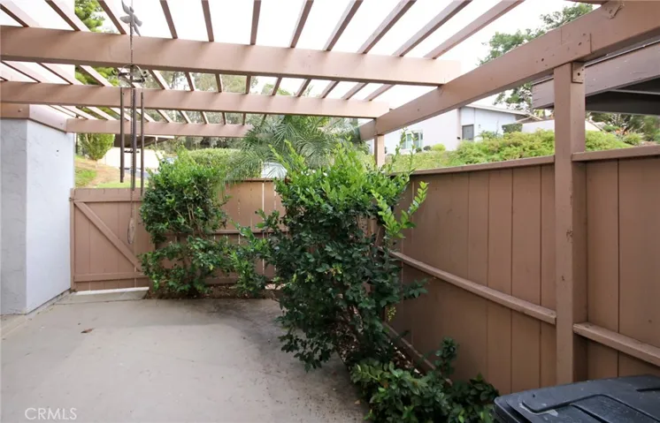 9693 Caminito Del Vida, La Jolla, California 92121