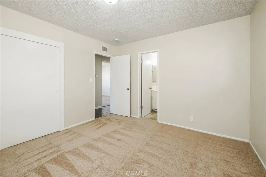 609 E Pillsbury Street, Lancaster, California 93535 home-pic-8