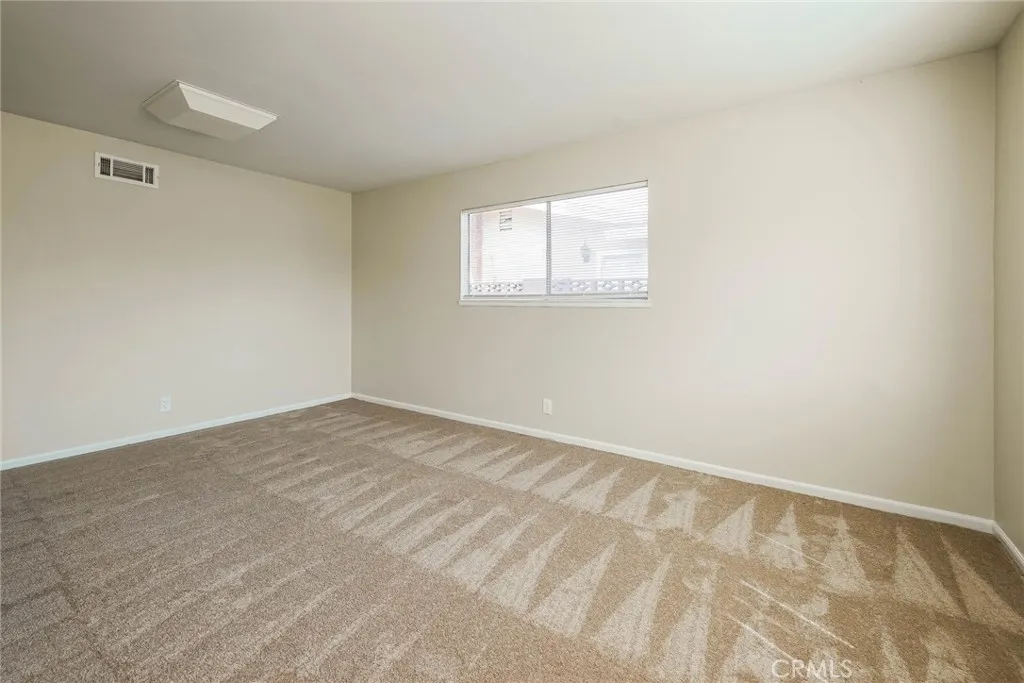 609 E Pillsbury Street, Lancaster, California 93535 home-pic-3