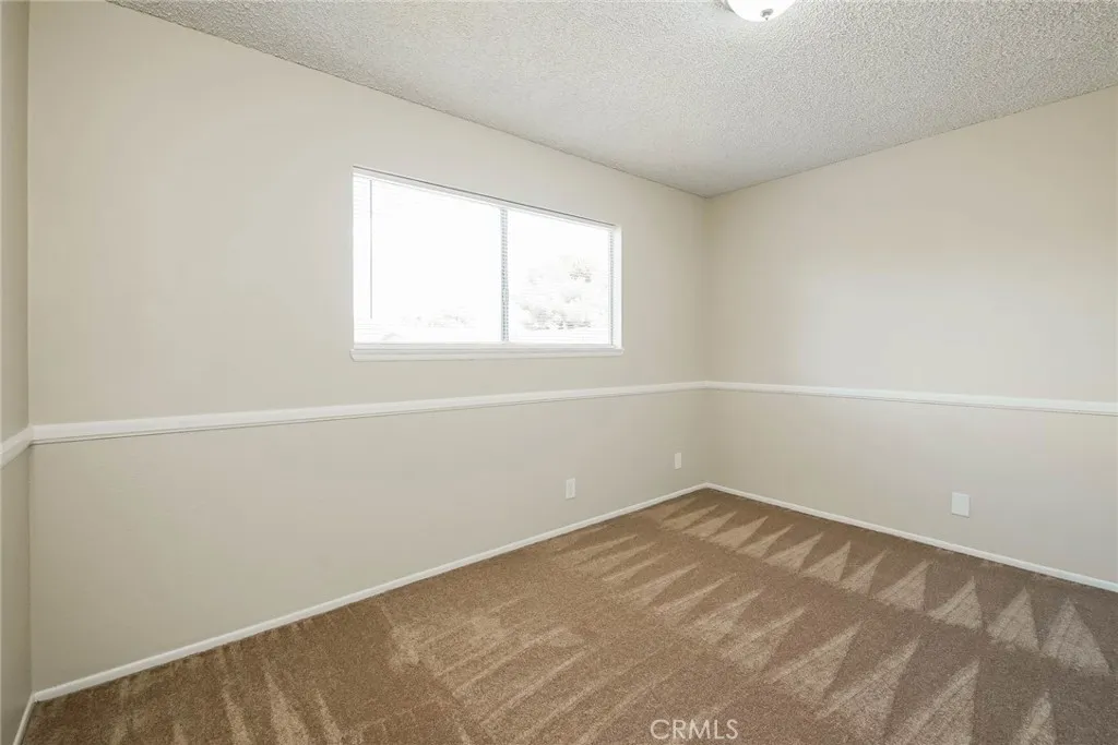 609 E Pillsbury Street, Lancaster, California 93535 home-pic-9