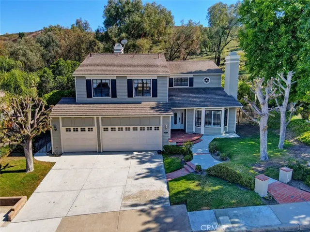 5470 E Big Sky Lane, Anaheim Hills, California 92807