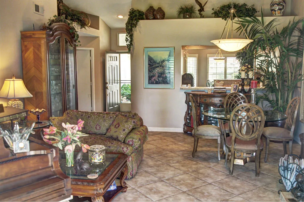 378 Desert Falls Drive E, Palm Desert, California 92211 home-pic-14