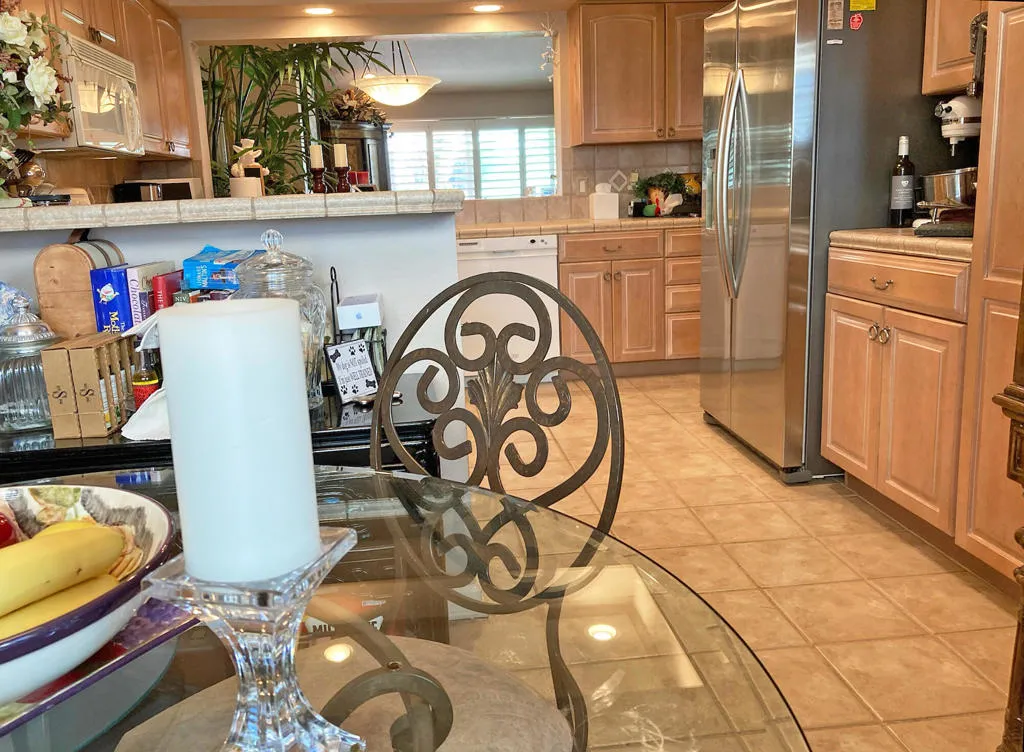 378 Desert Falls Drive E, Palm Desert, California 92211 home-pic-19