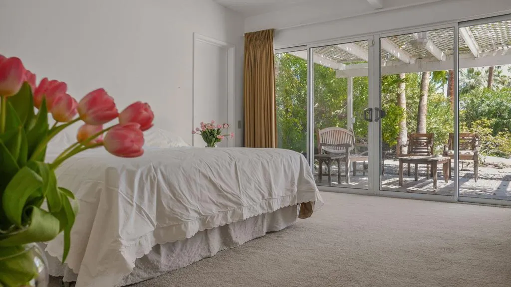 722 N High Road, Palm Springs, California 92262 home-pic-11
