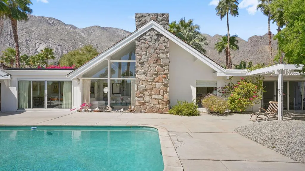722 N High Road, Palm Springs, California 92262 home-pic-19