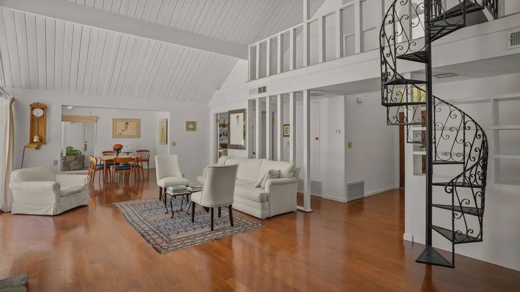 722 N High Road, Palm Springs, California 92262 home-pic-6