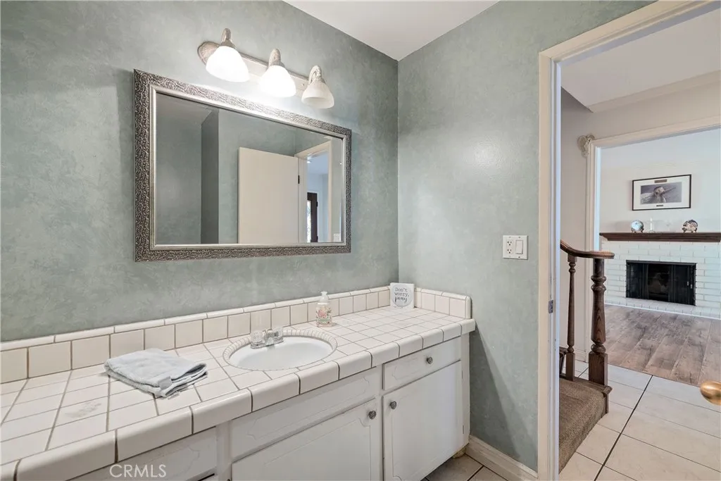 813 Statler Street, San Pedro, California 90731 home-pic-28