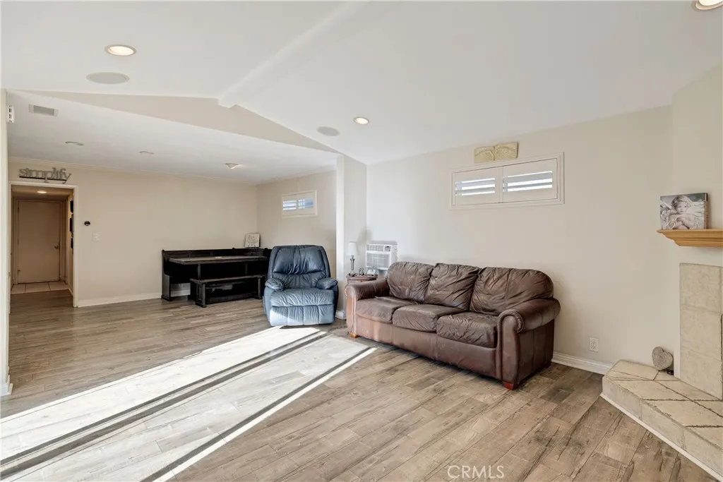 813 Statler Street, San Pedro, California 90731 home-pic-21