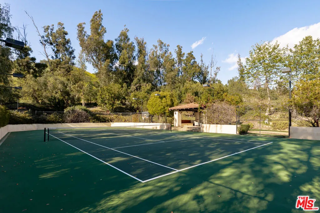 6914 Solano Verde Drive, Somis, California 93066 home-pic-39