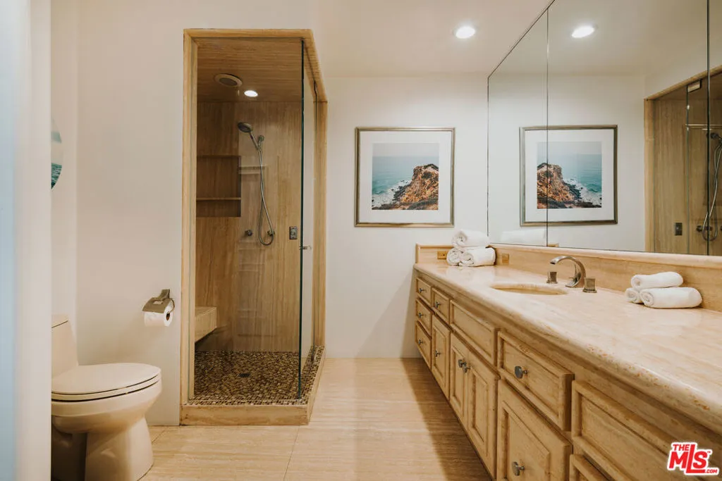 23614 Malibu Colony Road, Malibu, California 90265 home-pic-16