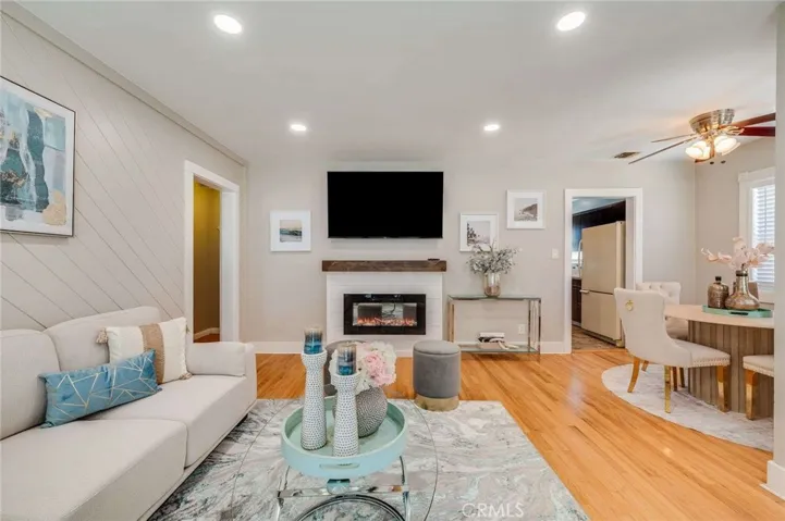 5818 Eberle, Lakewood, California 90713