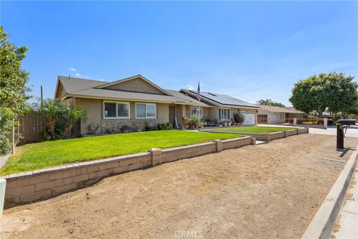 5286 Trail Canyon, Jurupa Valley, California 91752