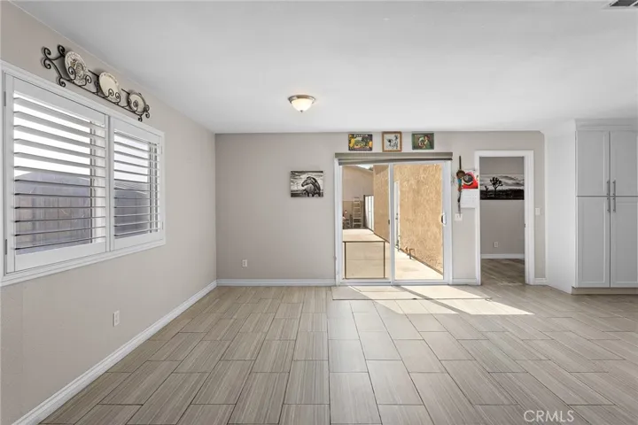 5286 Trail Canyon, Jurupa Valley, California 91752