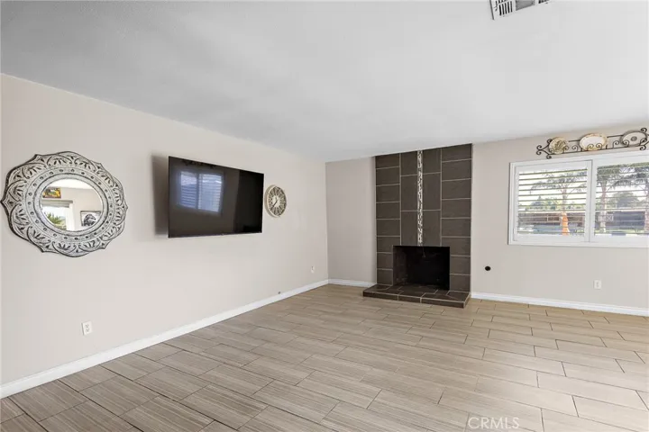 5286 Trail Canyon, Jurupa Valley, California 91752
