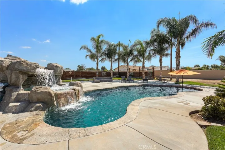 5286 Trail Canyon, Jurupa Valley, California 91752