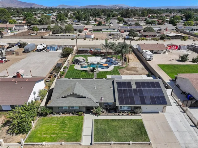 5286 Trail Canyon, Jurupa Valley, California 91752