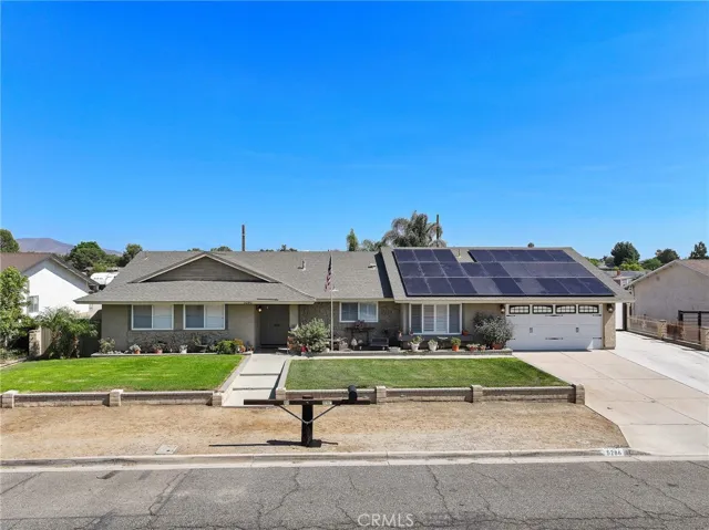 5286 Trail Canyon, Jurupa Valley, California 91752