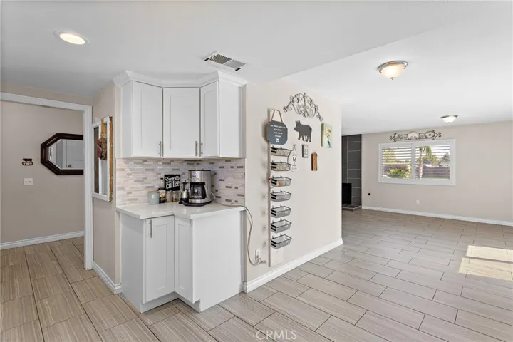 5286 Trail Canyon, Jurupa Valley, California 91752