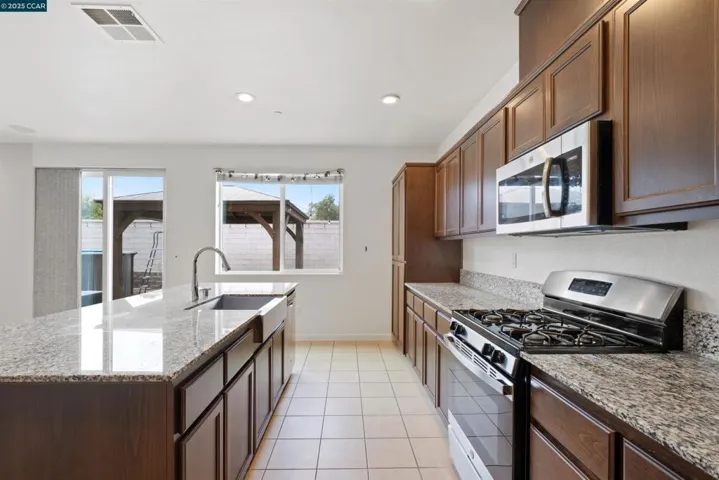1336 Jamboree Dr, Fairfield, California 94533
