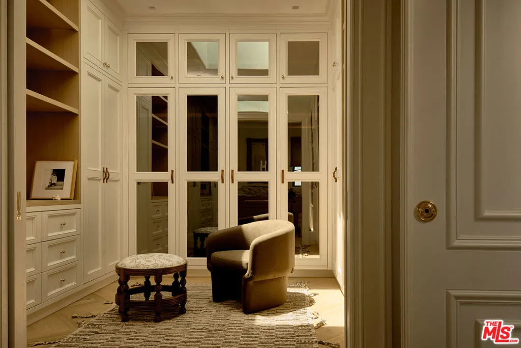 701 Nimes Road, Los Angeles, California 90077 home-pic-14