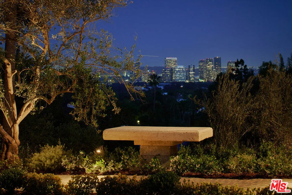 701 Nimes Road, Los Angeles, California 90077 home-pic-23