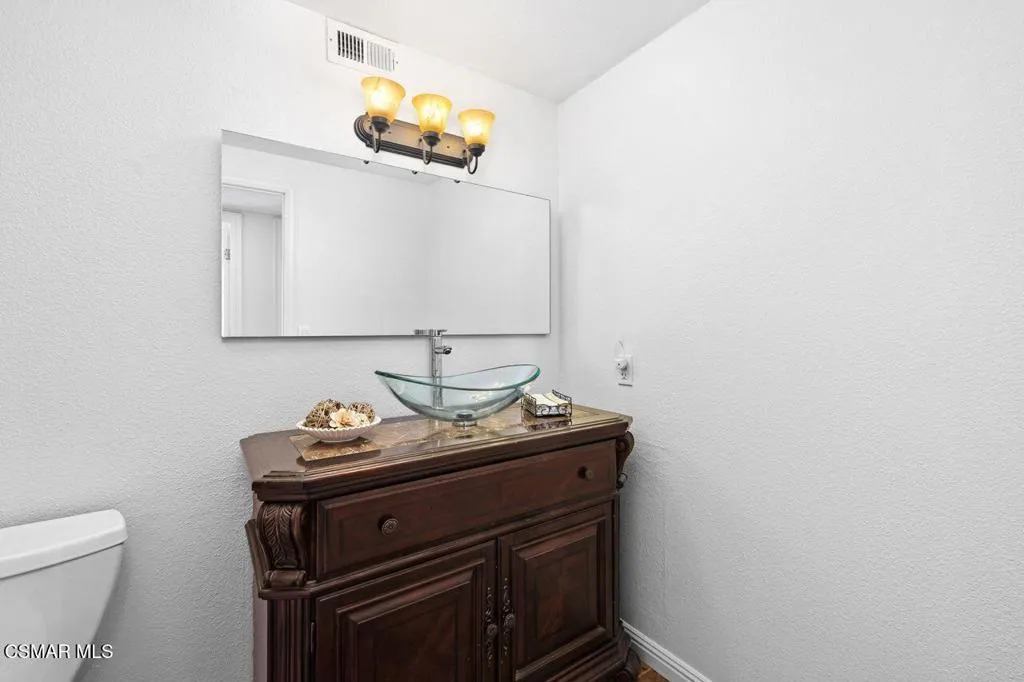 2766 Broadmoor Avenue, Simi Valley, California 93065 home-pic-29